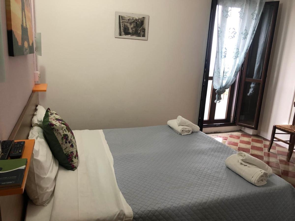 B&B L'Alba Gagliato Bagian luar foto